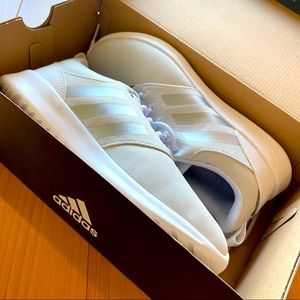 Adidas White Silver Grey Tennis Shoes. Brand New in Box. Never Worn. Canvas.